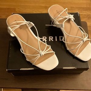Torrid strappy sandals in white with 2inch heel never worn